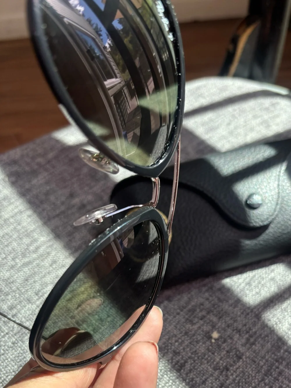 Ray-Ban Black Aviator Sunglasses with Dark Lenses